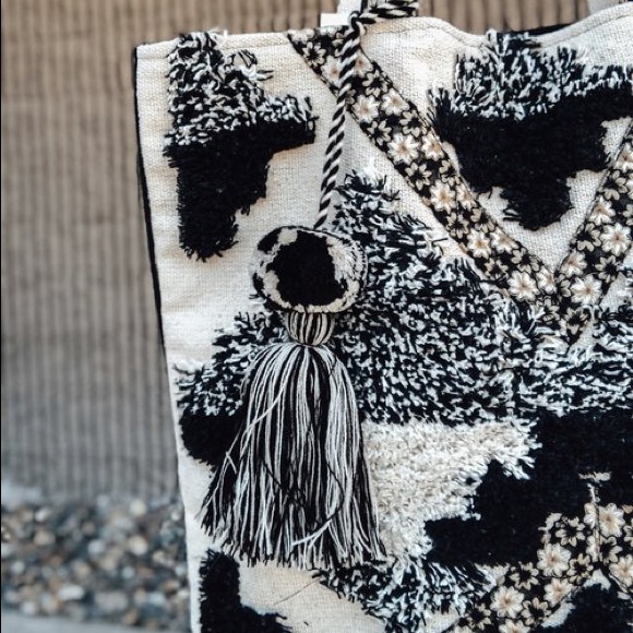 Boho black and cream tote bag - Picture 2 of 8